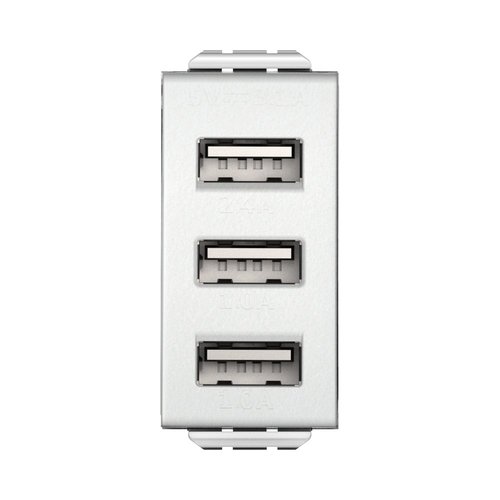 מטען USB כולל 3 יציאות 5V 3.1A לבן מט 1 מודול ניסקו סוויץ'