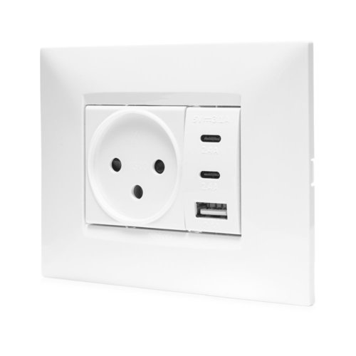 שקע כח אוניברסלי USB מארז טריפל 