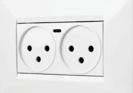 שקע כפול עם מטען USB מהיר אוניברסלי TYPE C PD